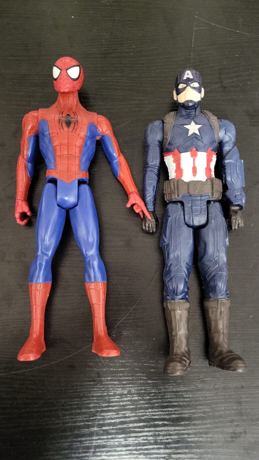 photo de Lot de 2 figurines Marvel